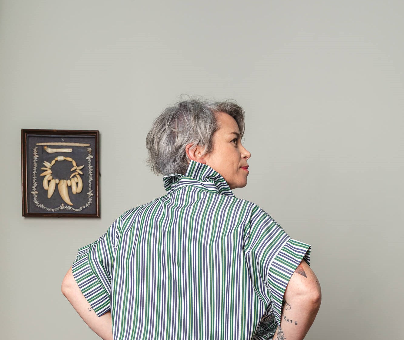 Chemise avec col de dos